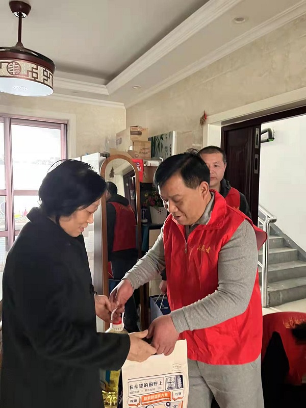 學(xué)雷鋒我行動1.jpg